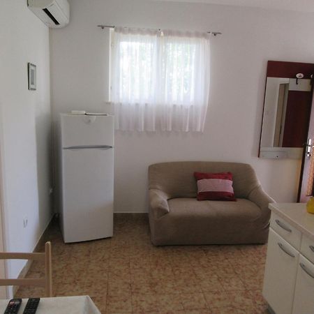 Apartments With A Parking Space Rabac, Labin - 2340 מראה חיצוני תמונה