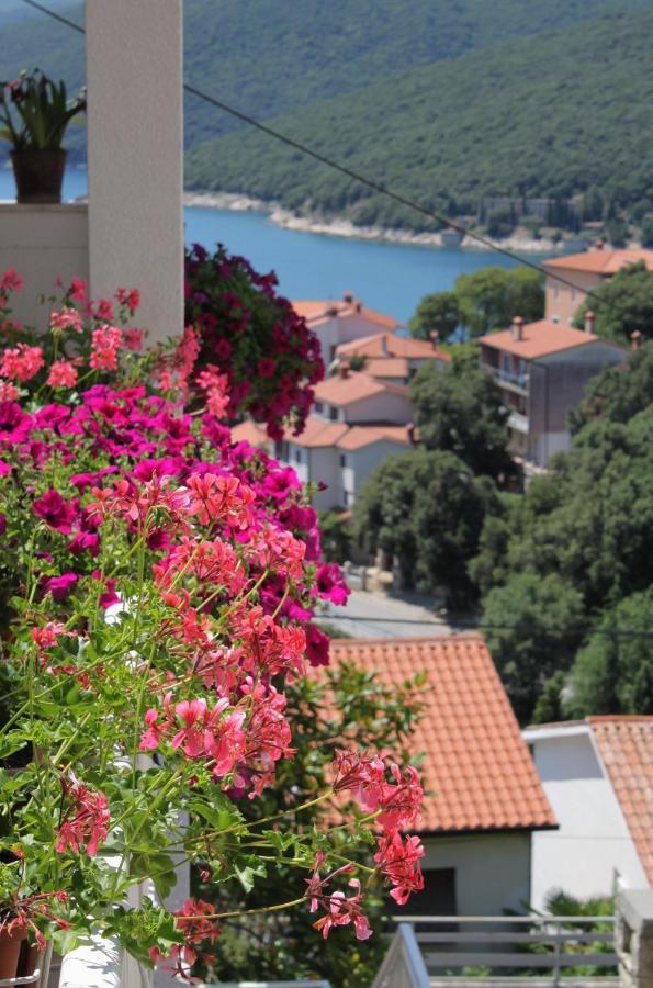 Apartments With A Parking Space Rabac, Labin - 2340 מראה חיצוני תמונה