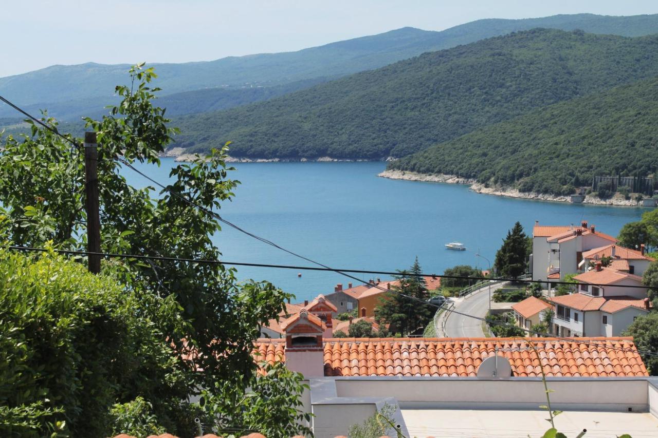 Apartments With A Parking Space Rabac, Labin - 2340 מראה חיצוני תמונה